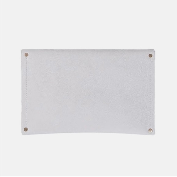 VIX - Pietra Leather Clutch Off White